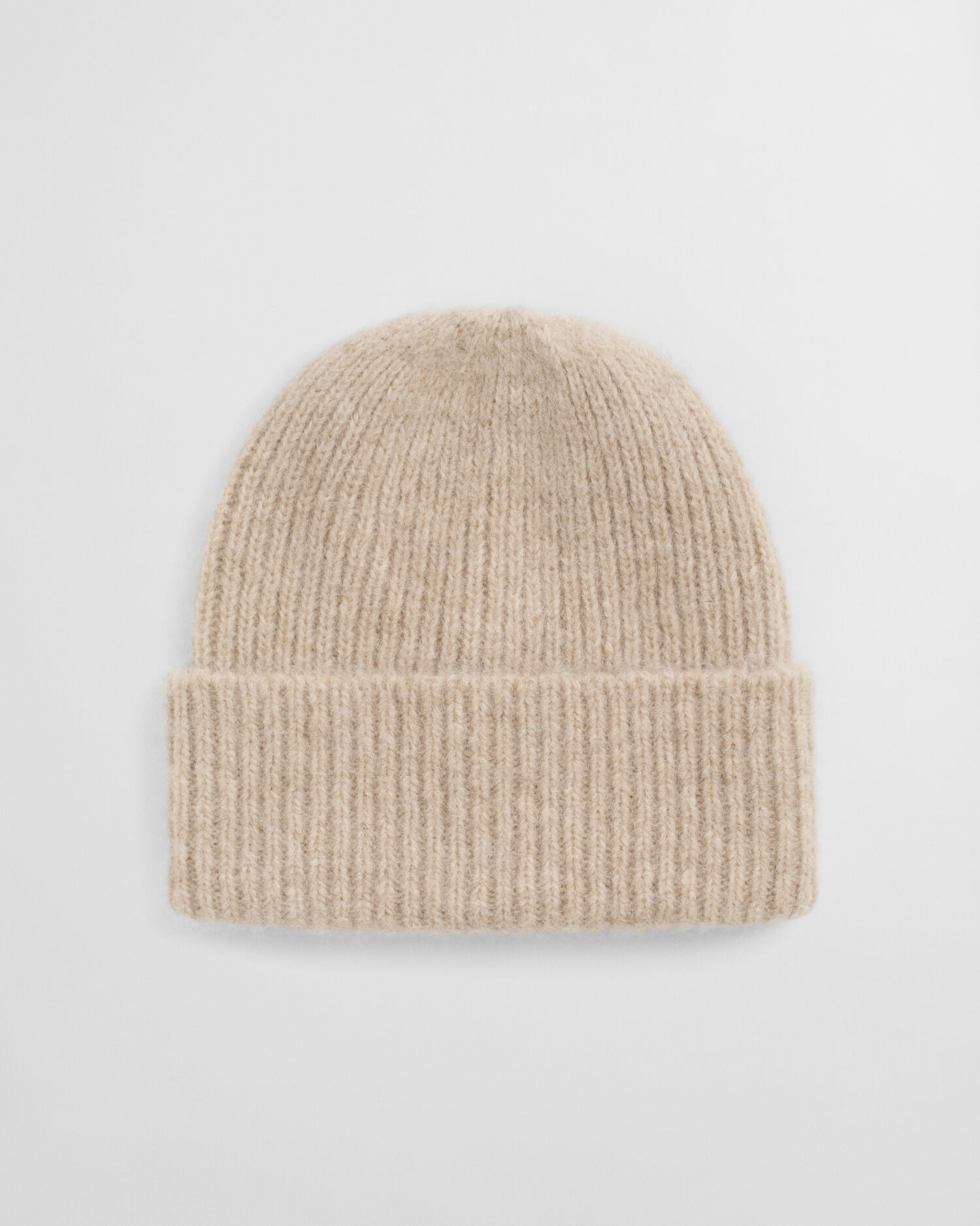 Ribbstickad mössa i alpackaullblandning