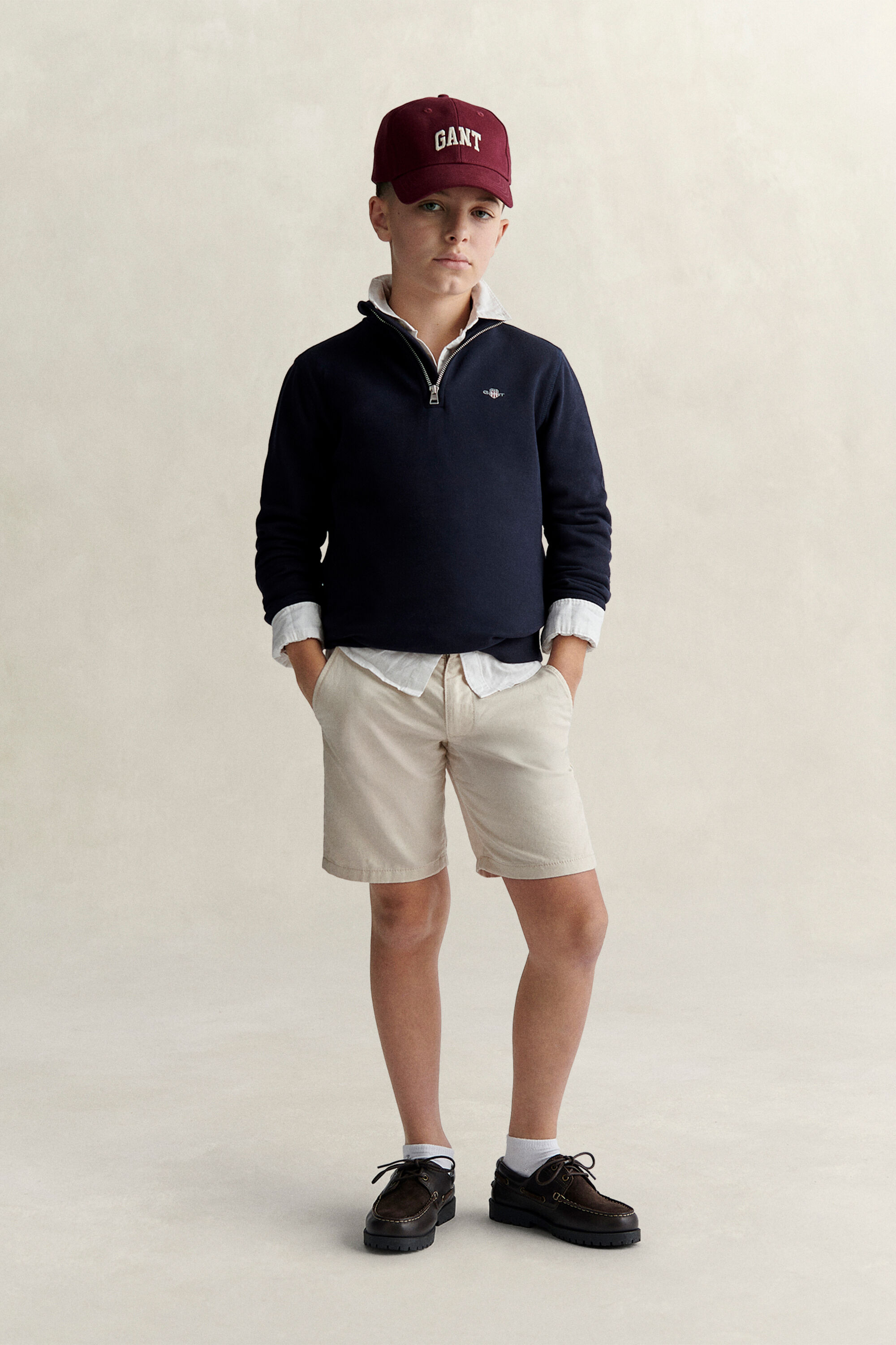 Teen Boys sweatshirt med half-zip och sköldemblem