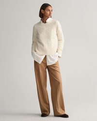 Kabelstickad crew neck tr&ouml;ja i lammull