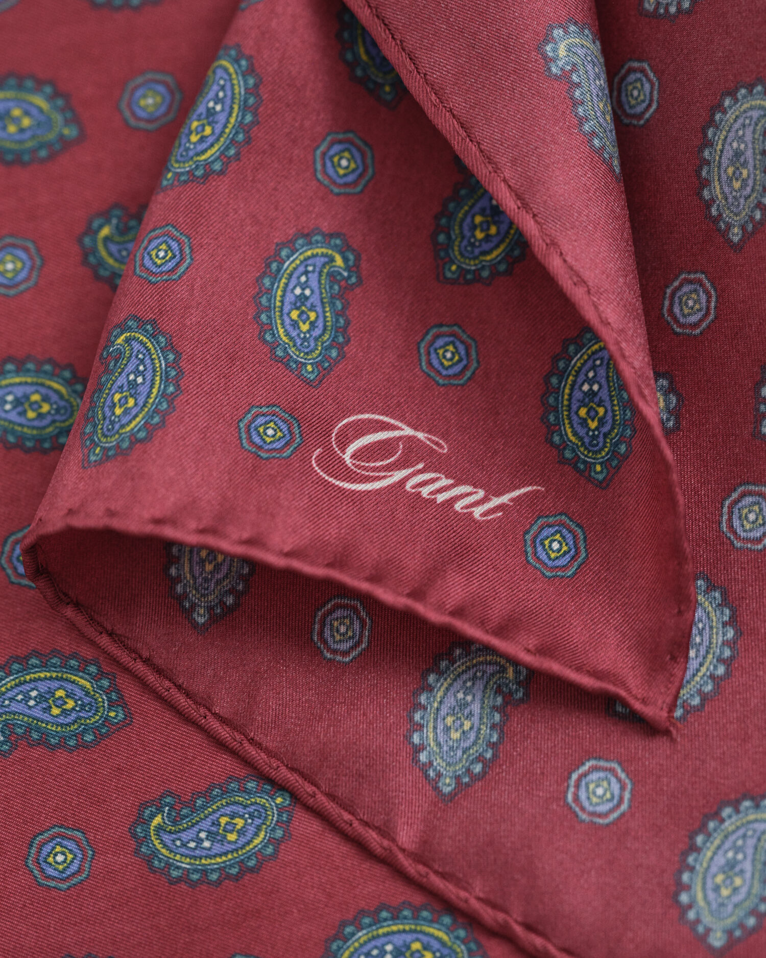 Paisleymönstrad näsduk