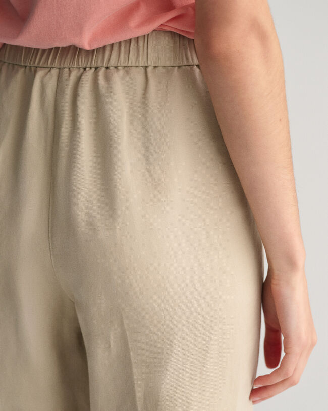 Relaxed fit dra-på-byxor i linneblandning