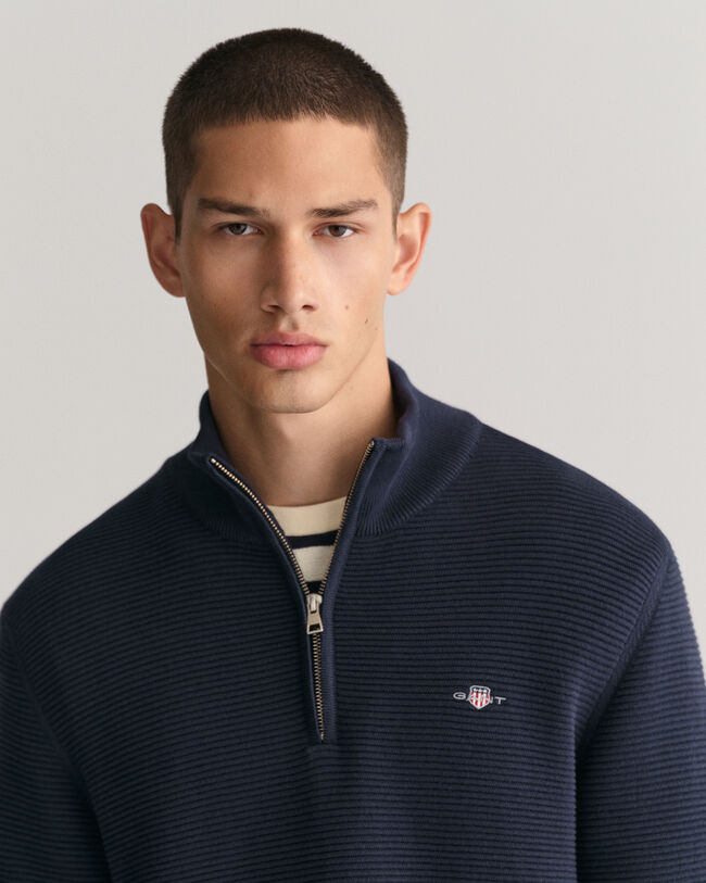 Half-zip bomullstr&ouml;ja med struktur