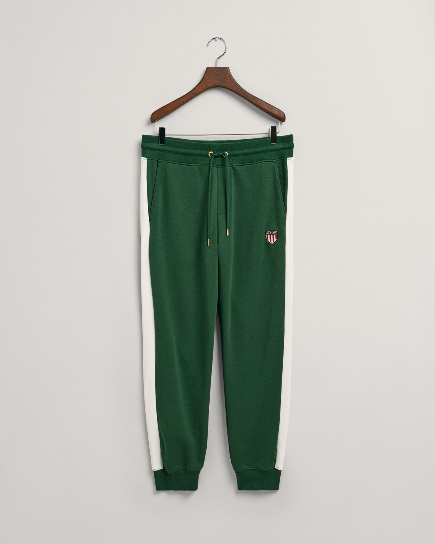 Banner Shield sweatpants