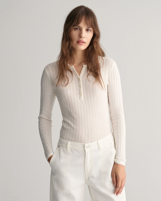 Ribbstickad långärmad farfarströja