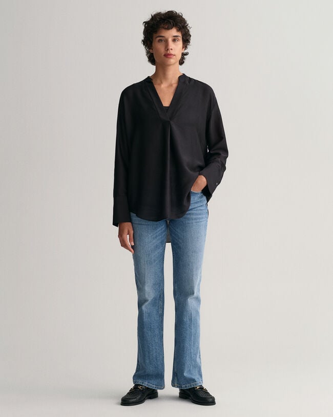 Relaxed fit blus med st&aring;krage