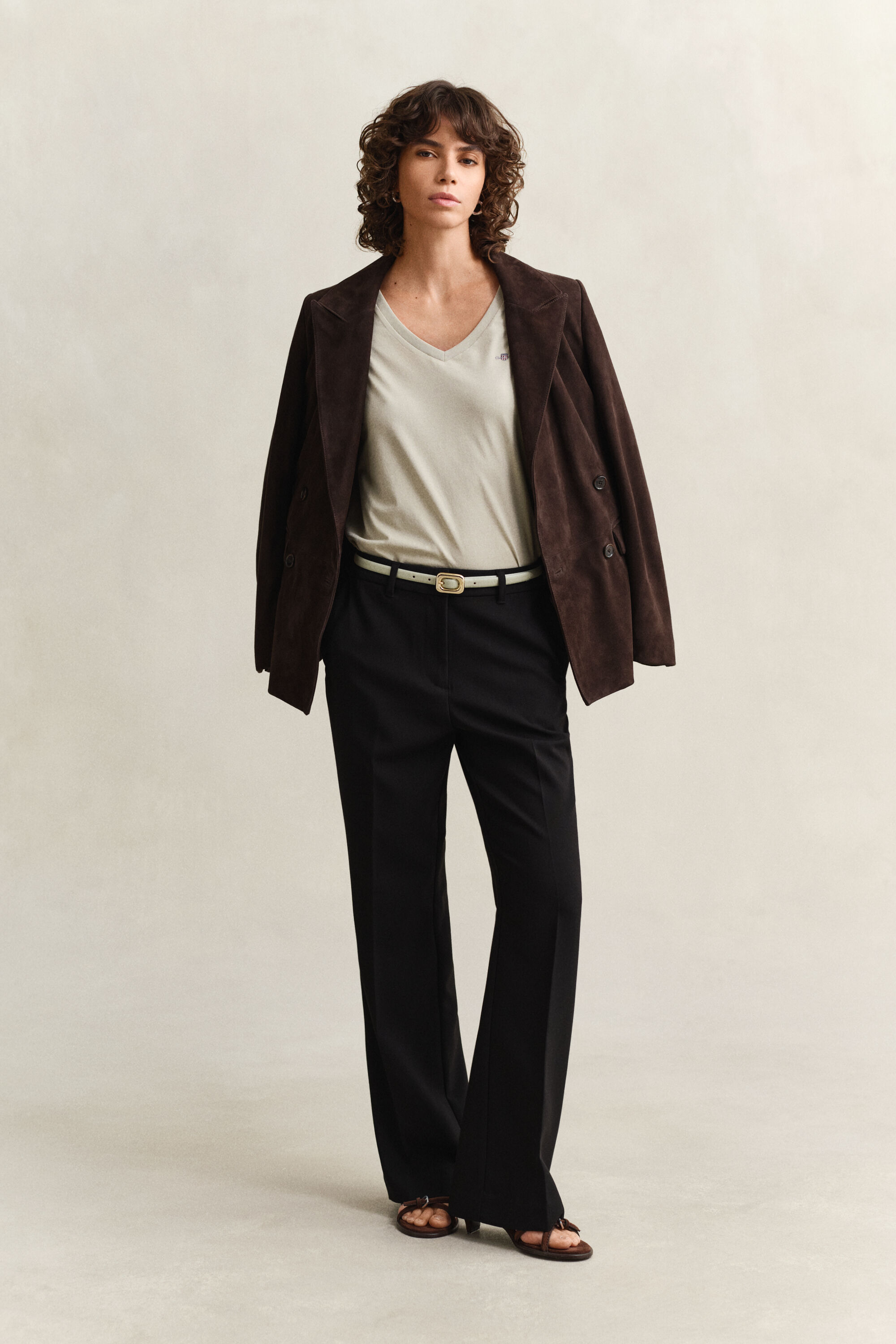 Shield V-ringad T-shirt