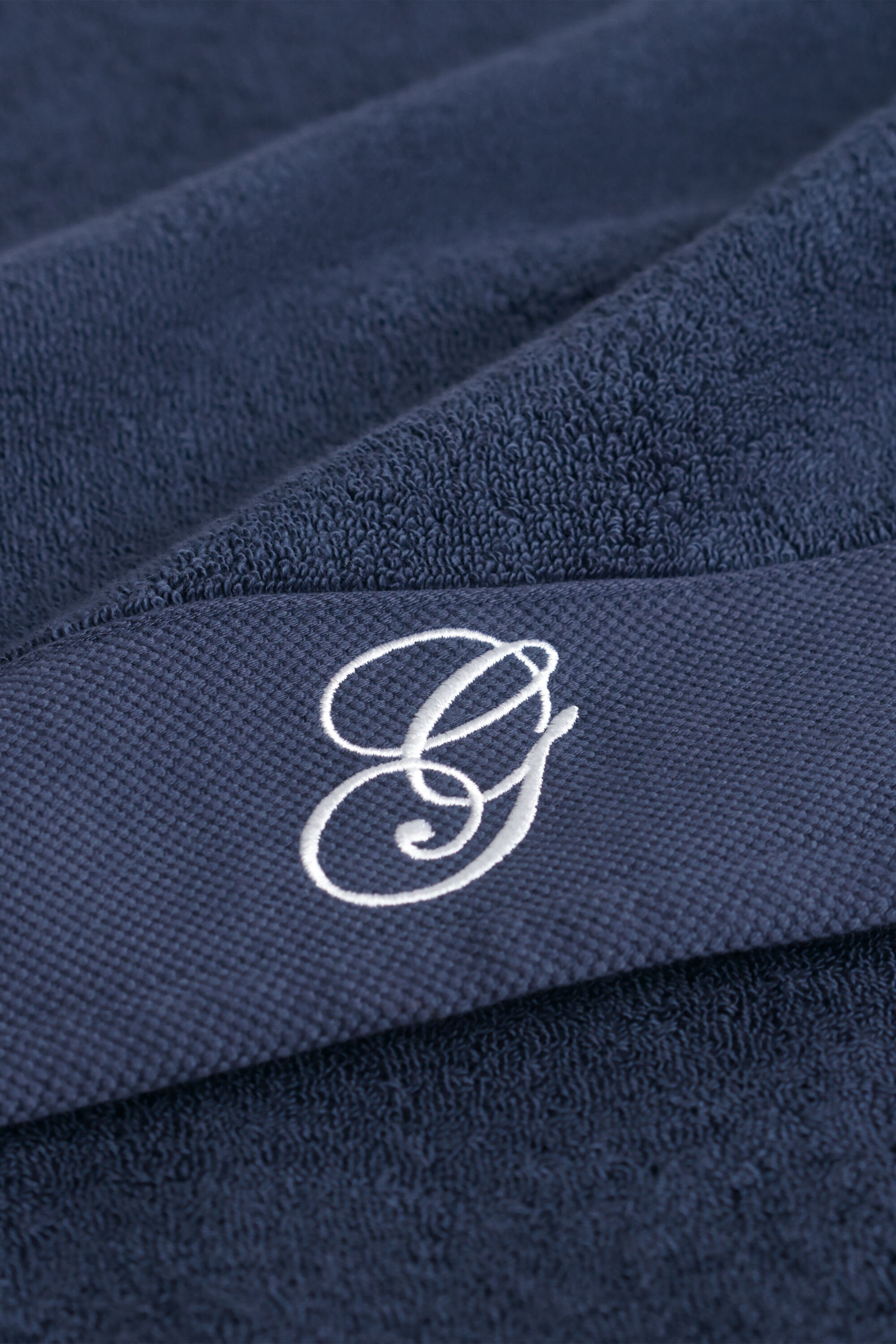 Broderad handduk 70 x 140