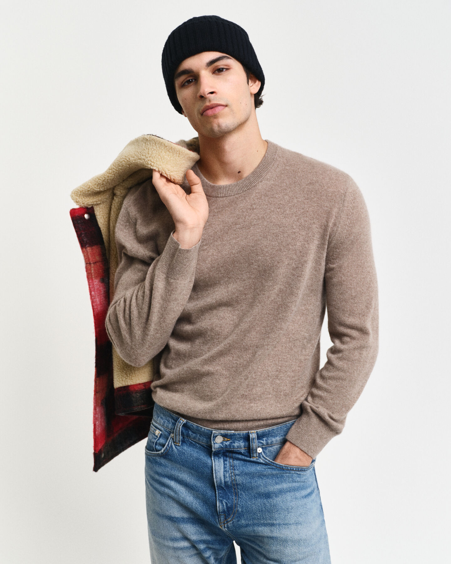 Rundhalsad kashmirtr&ouml;ja