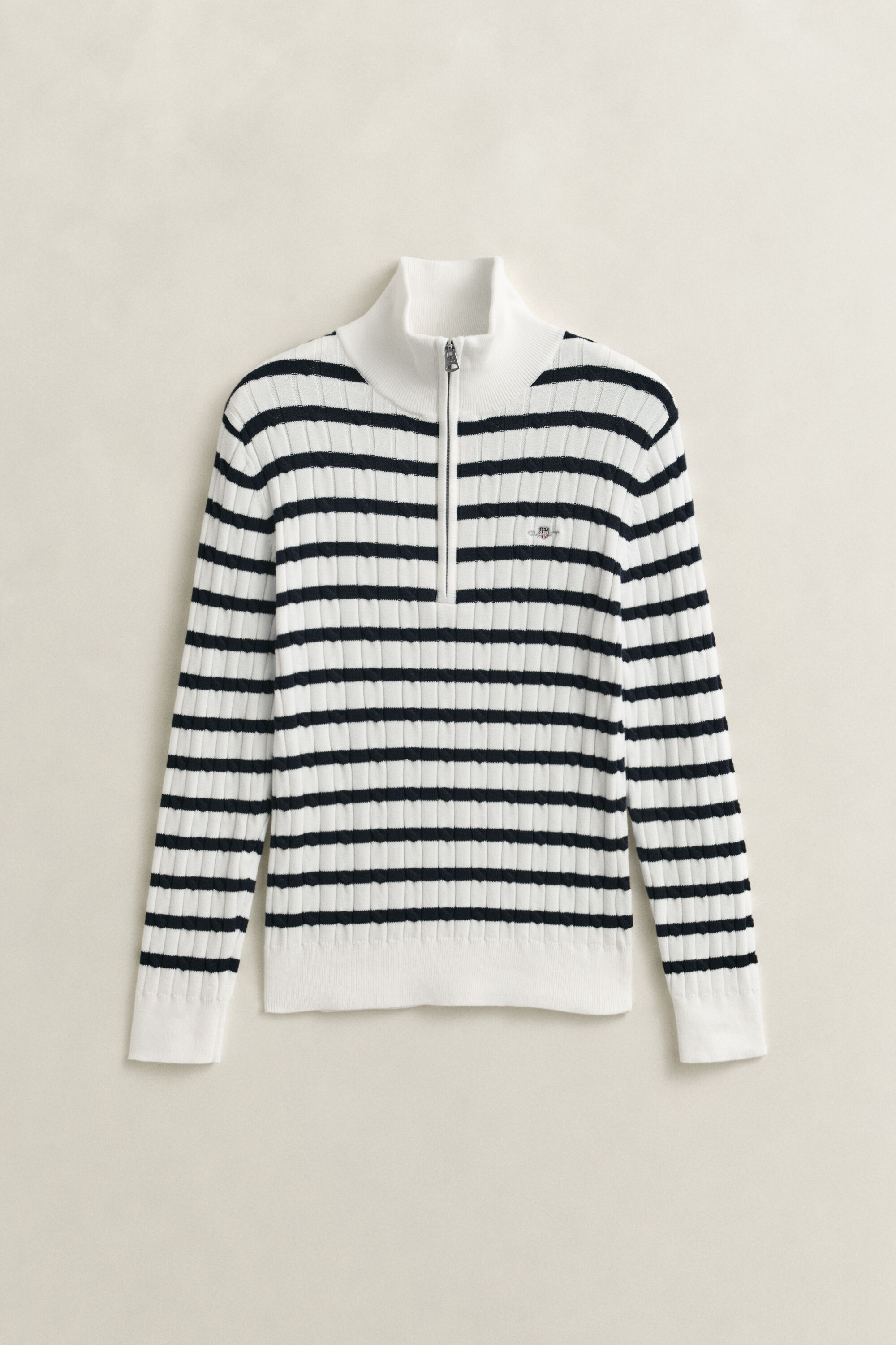 Randig kabelstickad tröja med half-zip