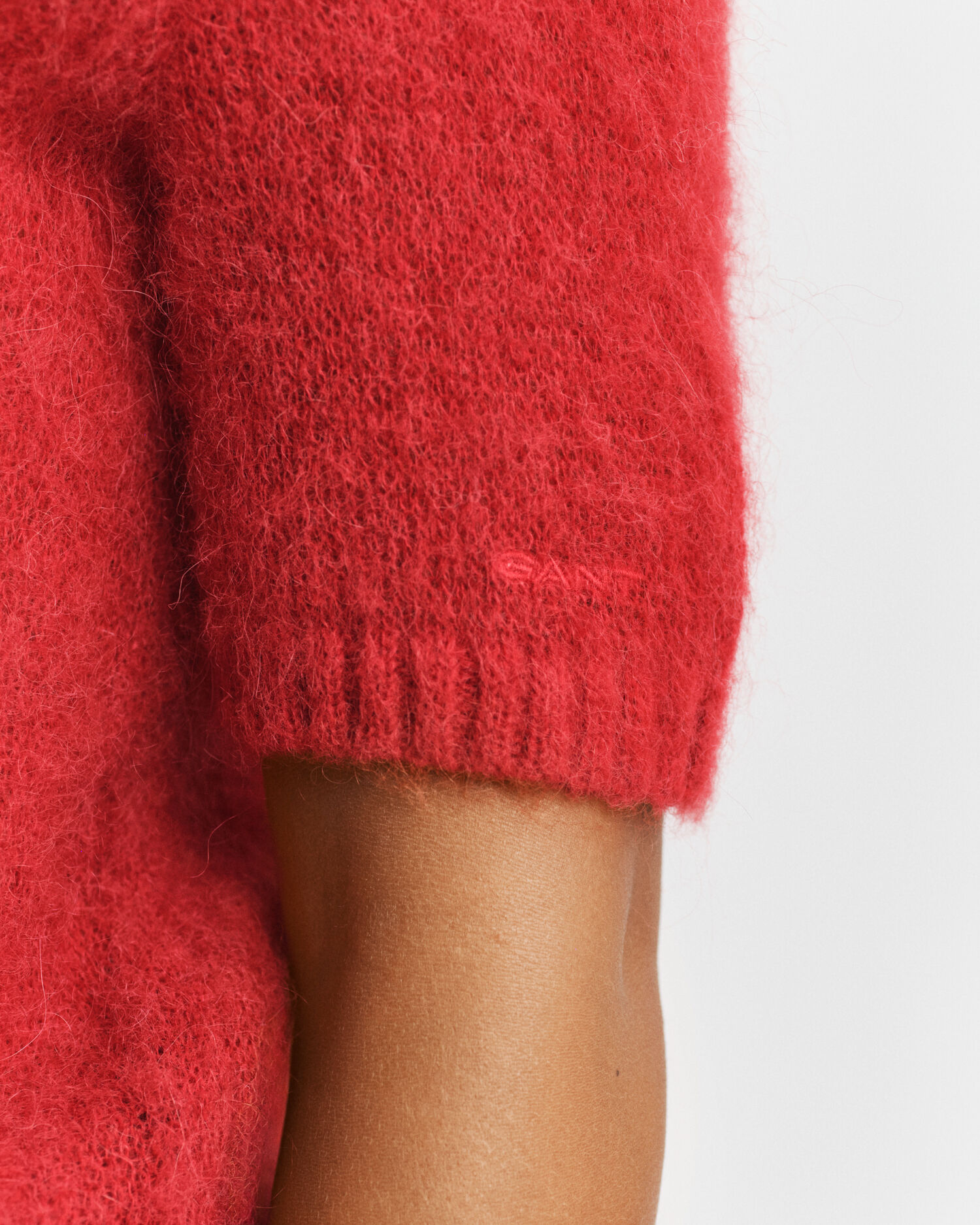 Kortärmad rundhalsad tröja i mohairblandning