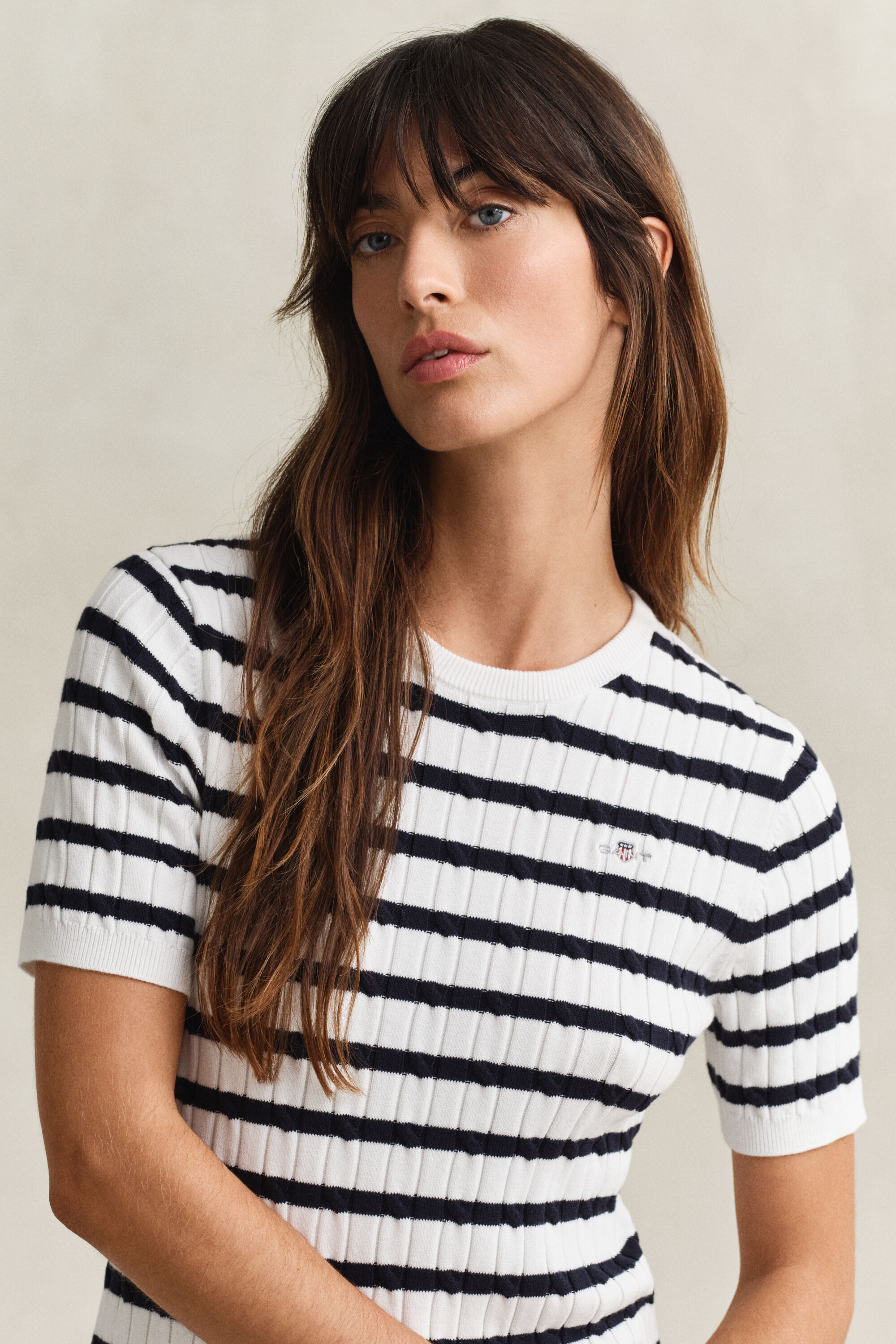 Kabelstickad bomullsklänning