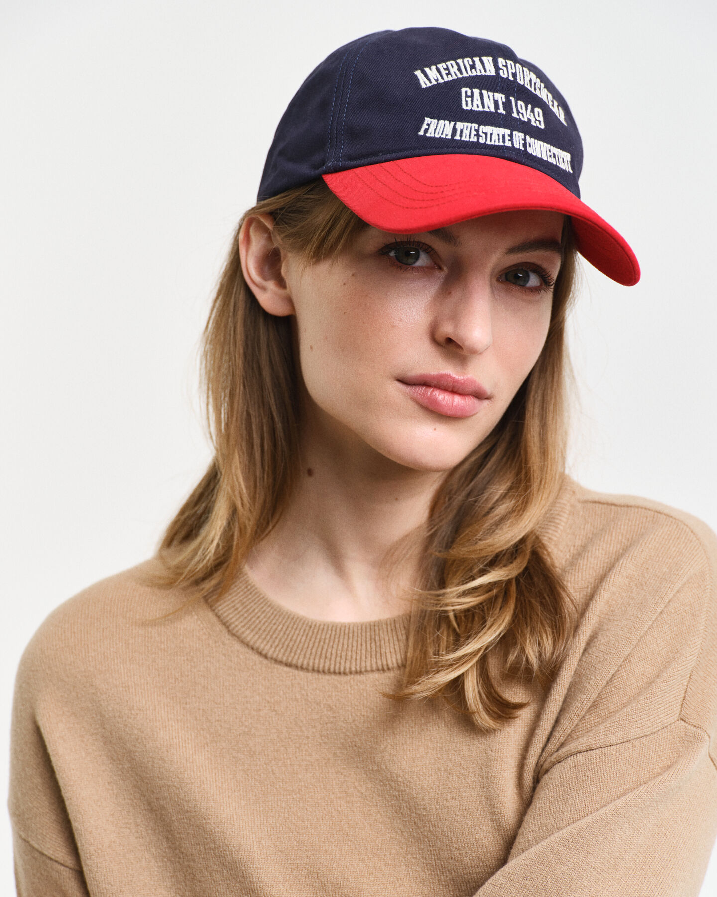 Rundhalsad tr&ouml;ja i superfin lammull