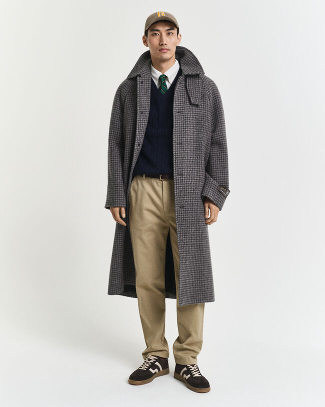 Kabelstickad väst i lammull