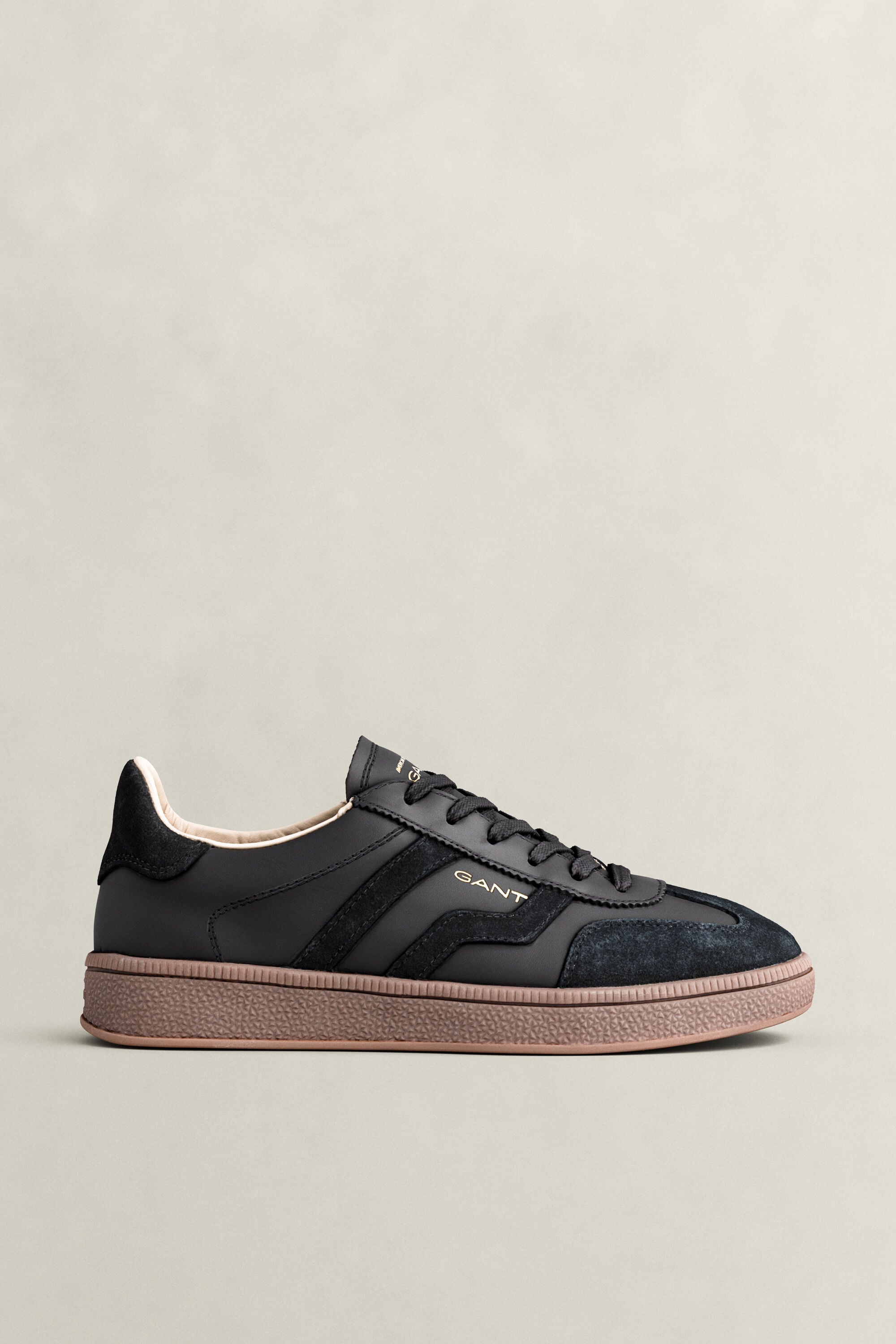 Cuzima sneakers i mocka och läder