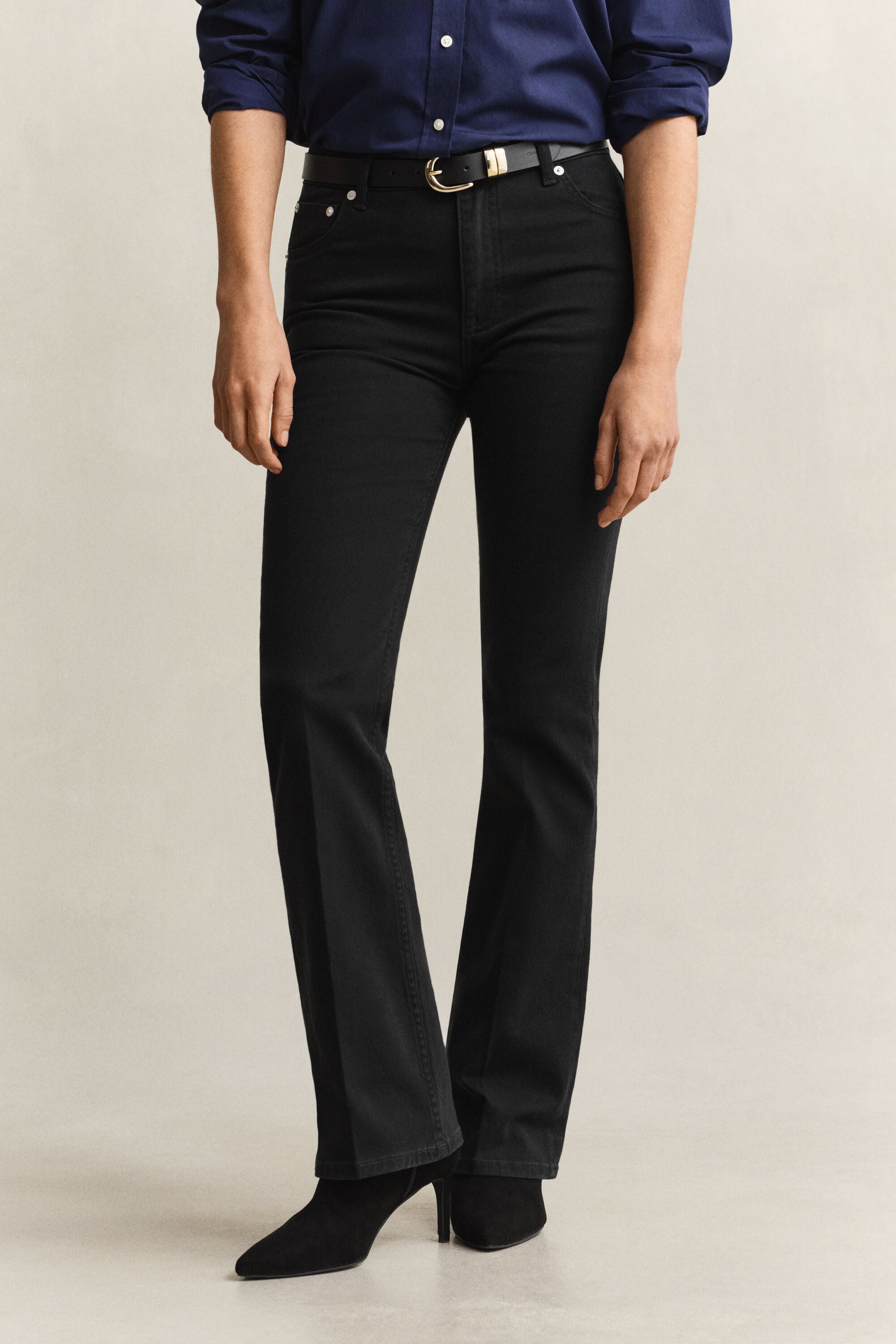 Slim utställda stretchjeans