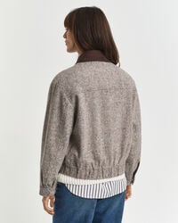 Ulljacka med kontrastkrage