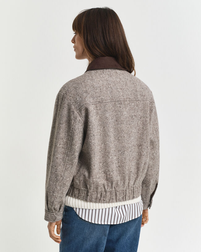 Ulljacka med kontrastkrage