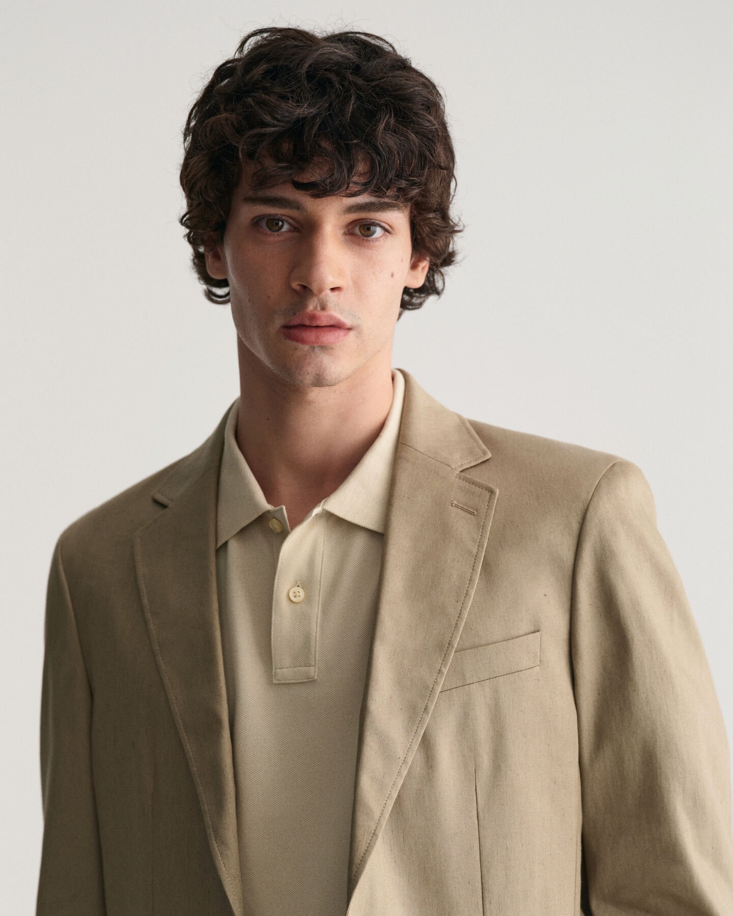 Kostymkavaj i bomull och linne