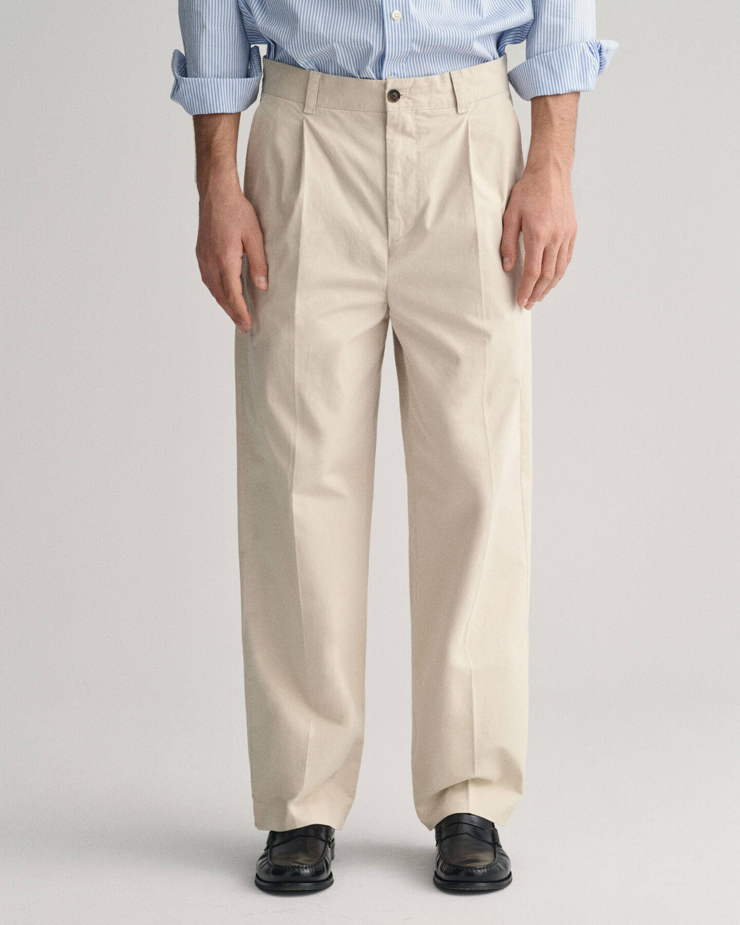 Relaxed fit chinos i borstad bomull