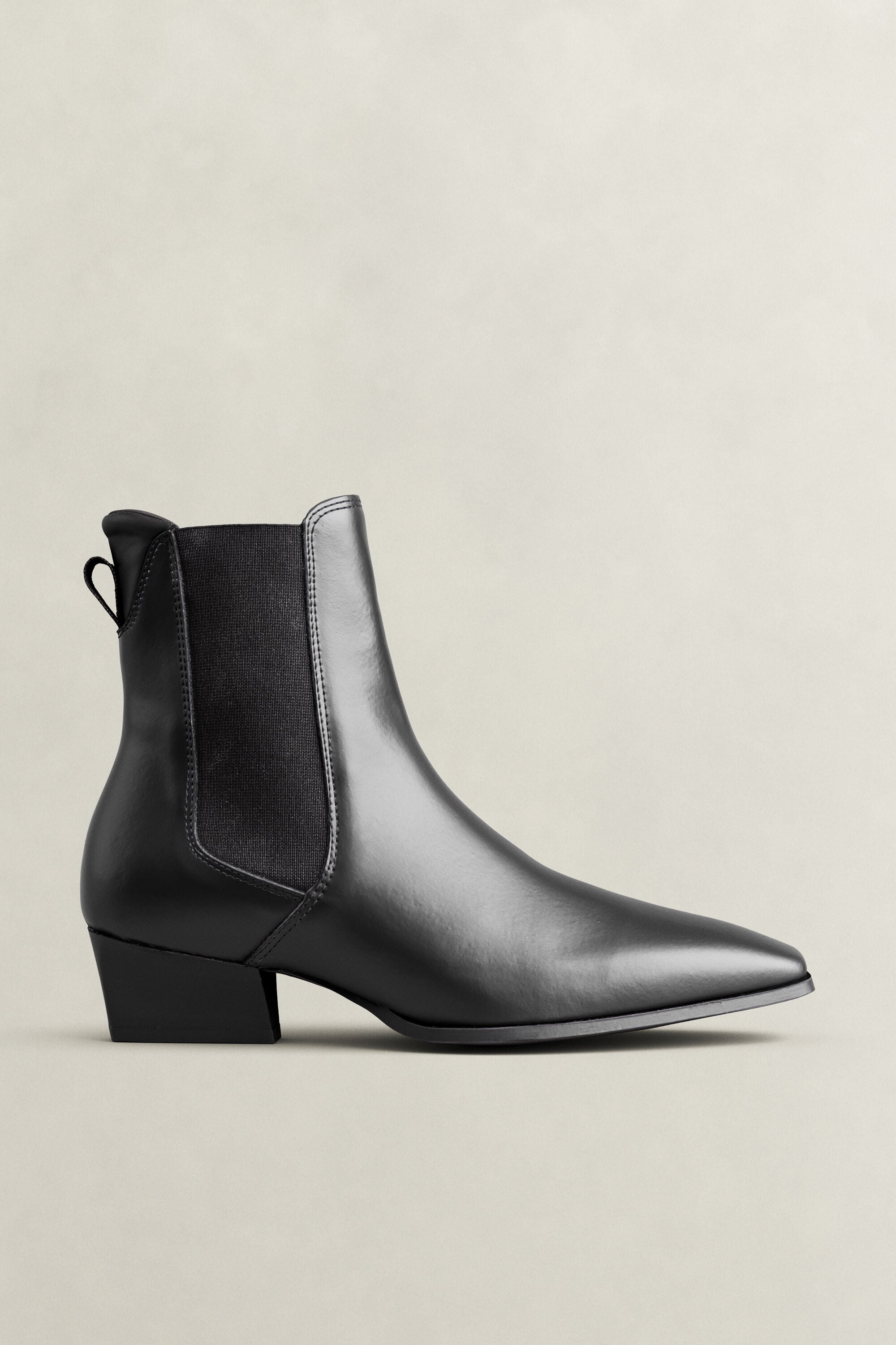 Bassotte chelseaboots i läder