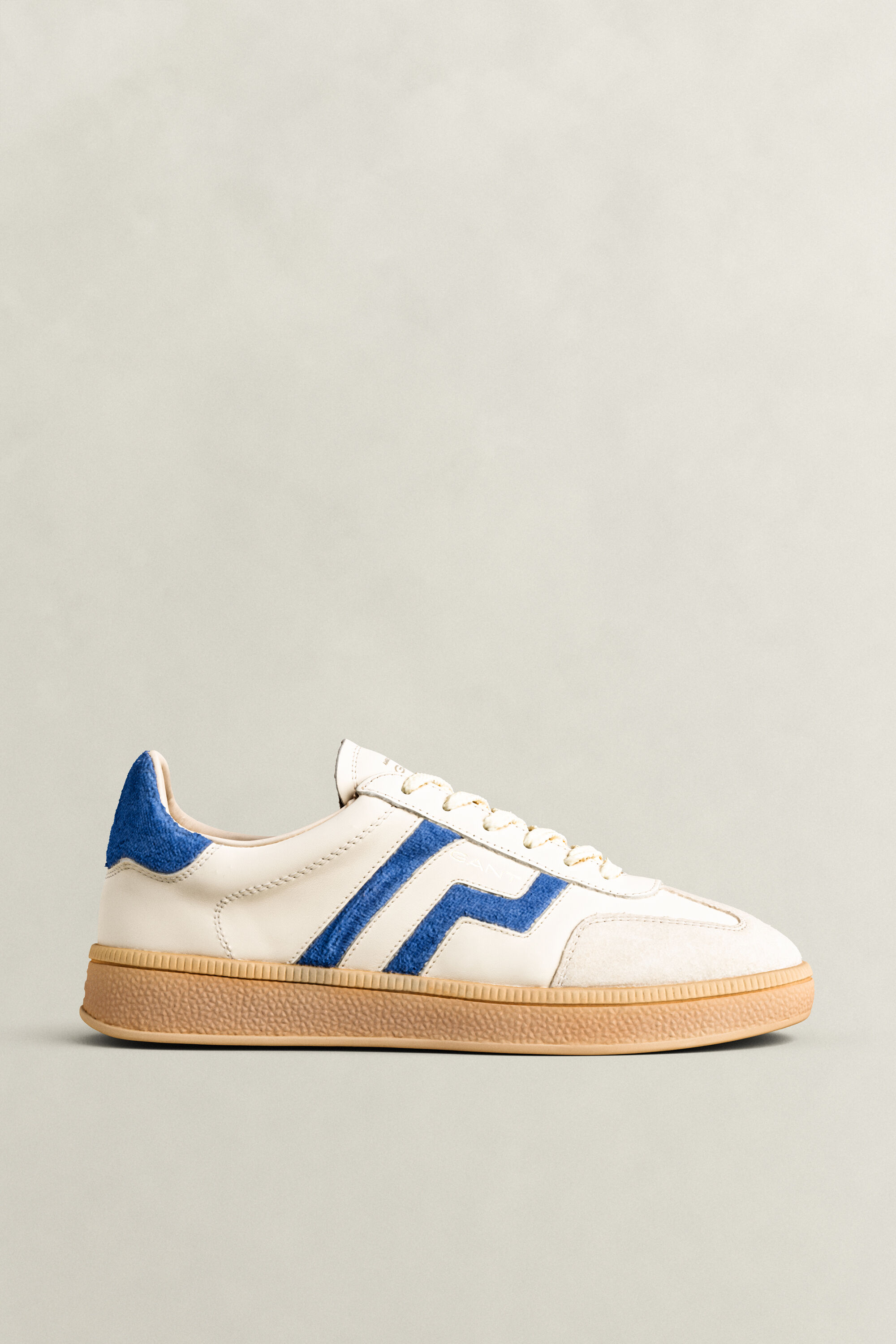 Cuzima sneakers i mocka och skinn