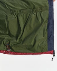 Active Cloud jacka med färgblock