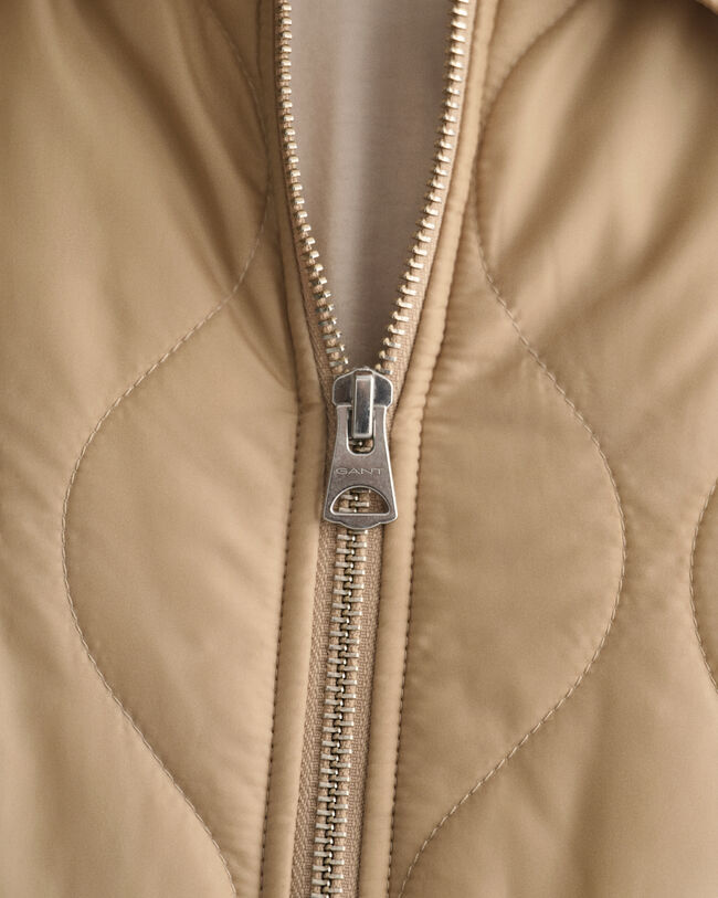 Quiltad jacka med krage