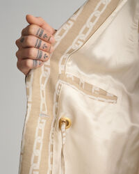 Chain Jacquard V&auml;st