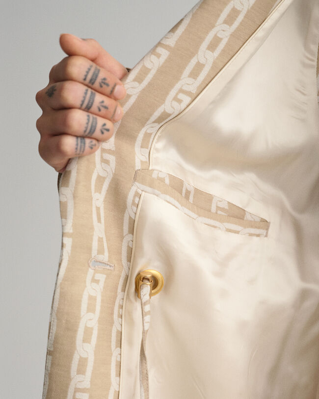 Chain Jacquard V&auml;st