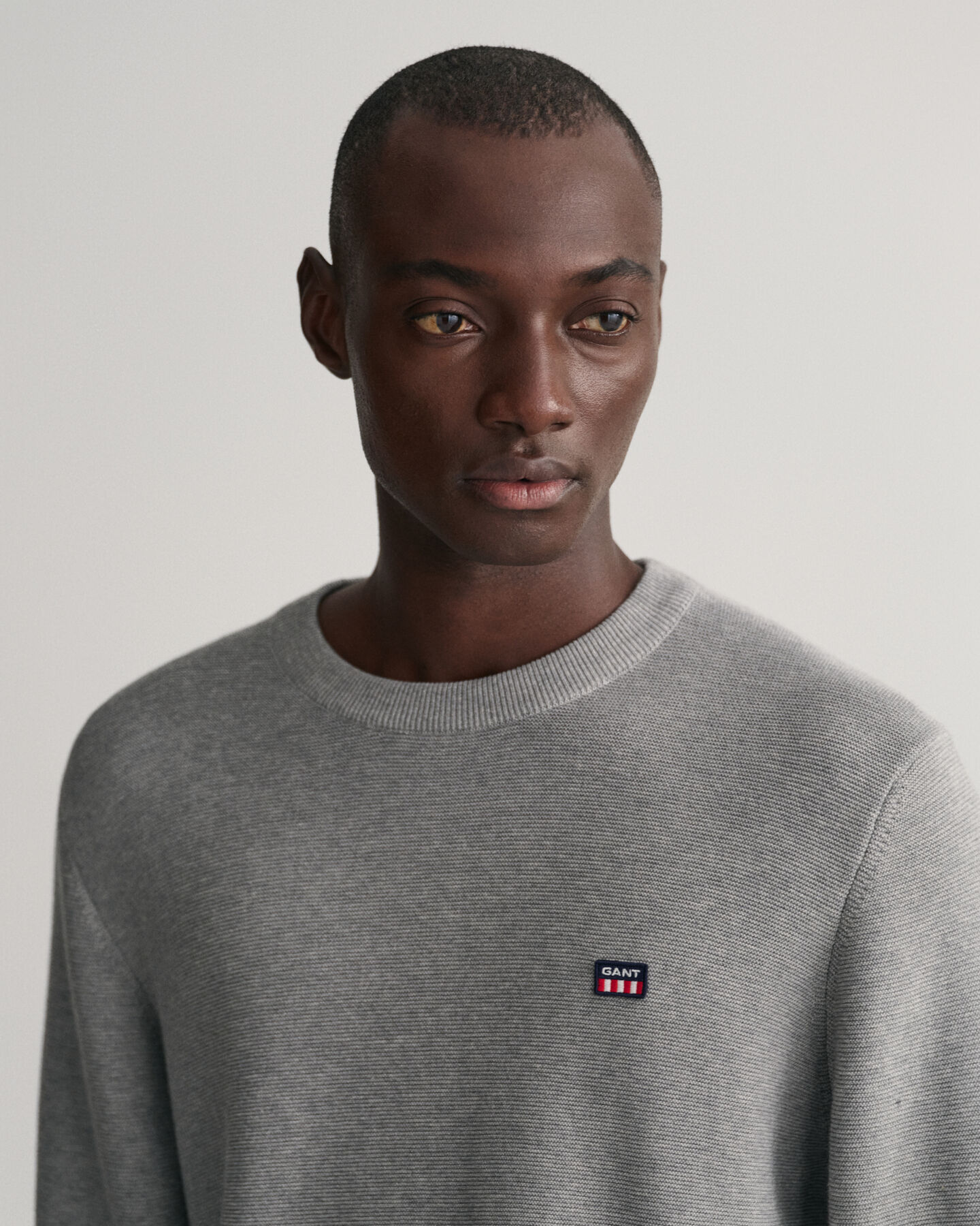 Tunnstickad crew neck tr&ouml;ja