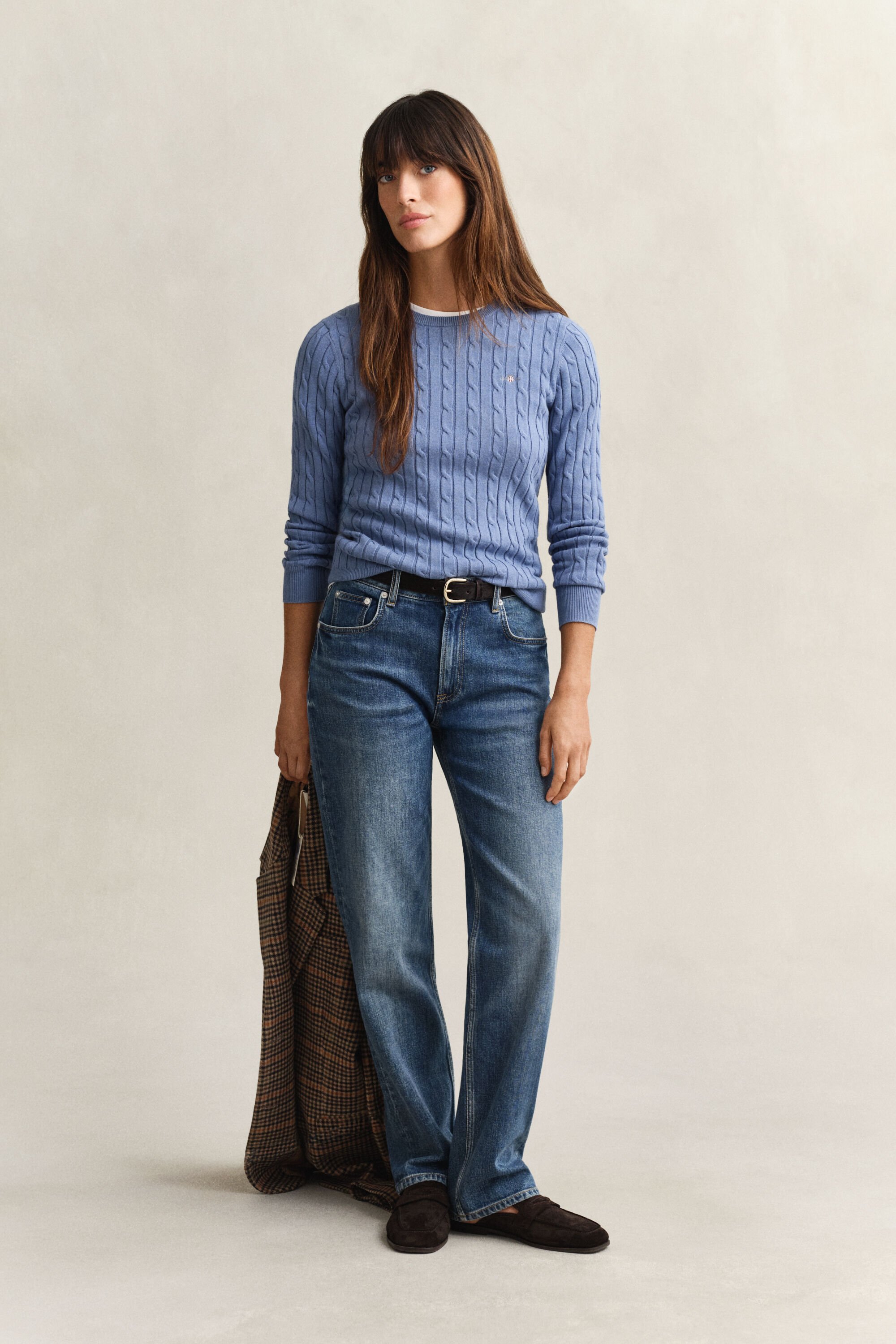 Kabelstickad tröja med rund hals