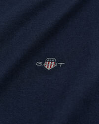 Slim fit Shield V-ringad T-shirt