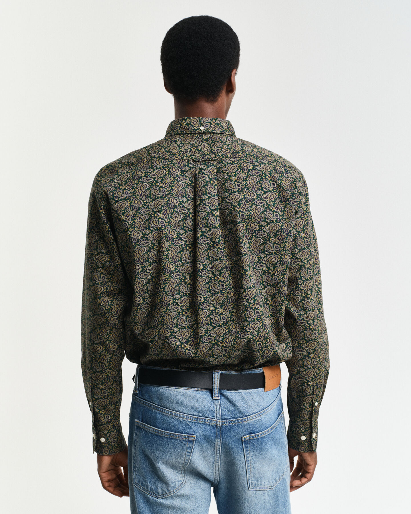 Regular fit paisleym&ouml;nstrad skjorta