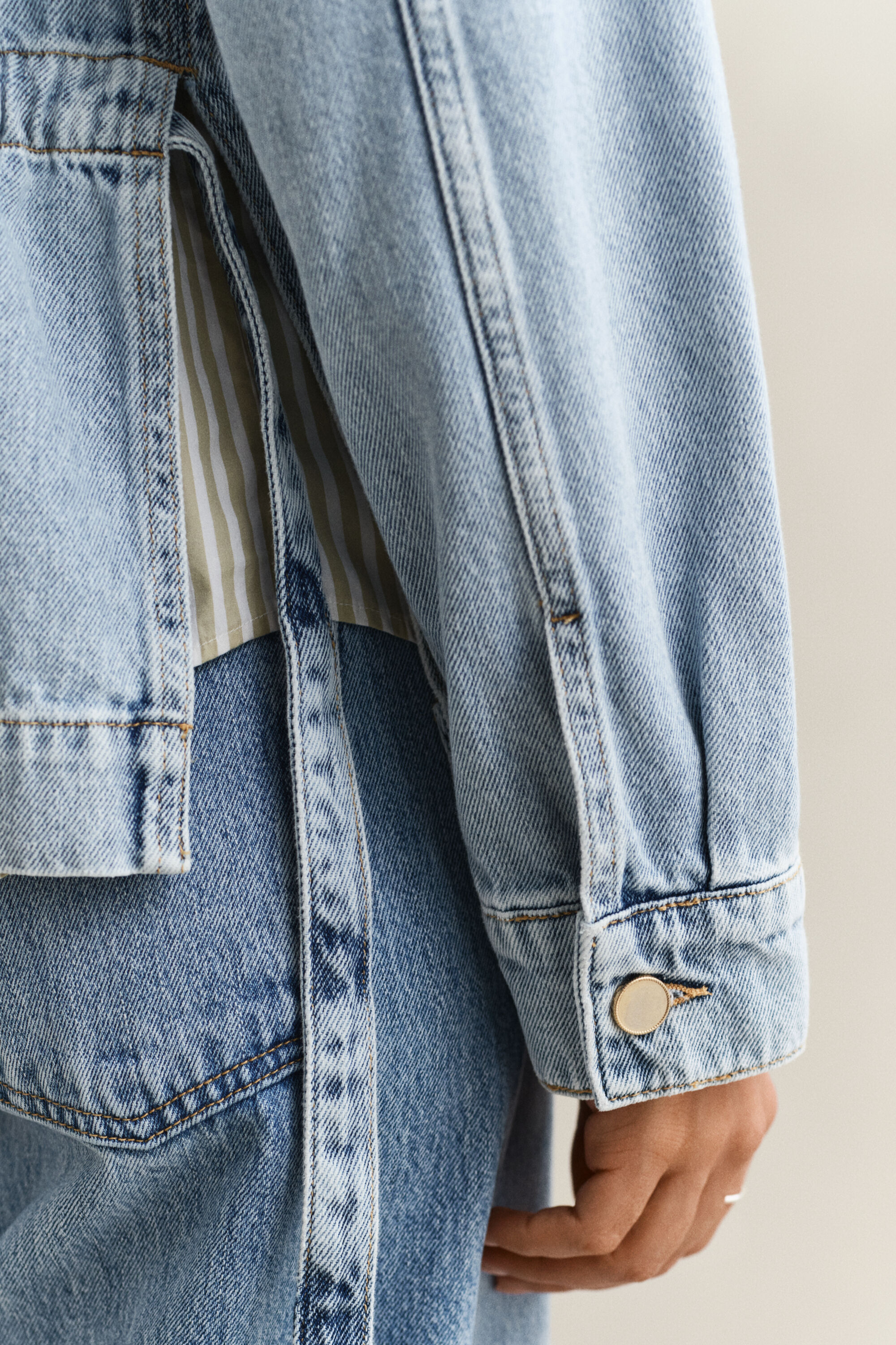 Denimjacka med bälte