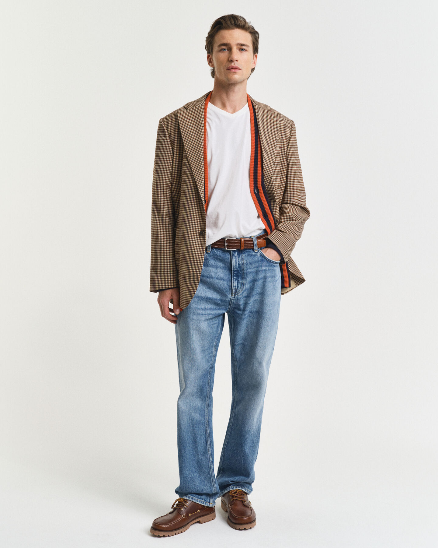 Slim fit Shield V-ringad T-shirt