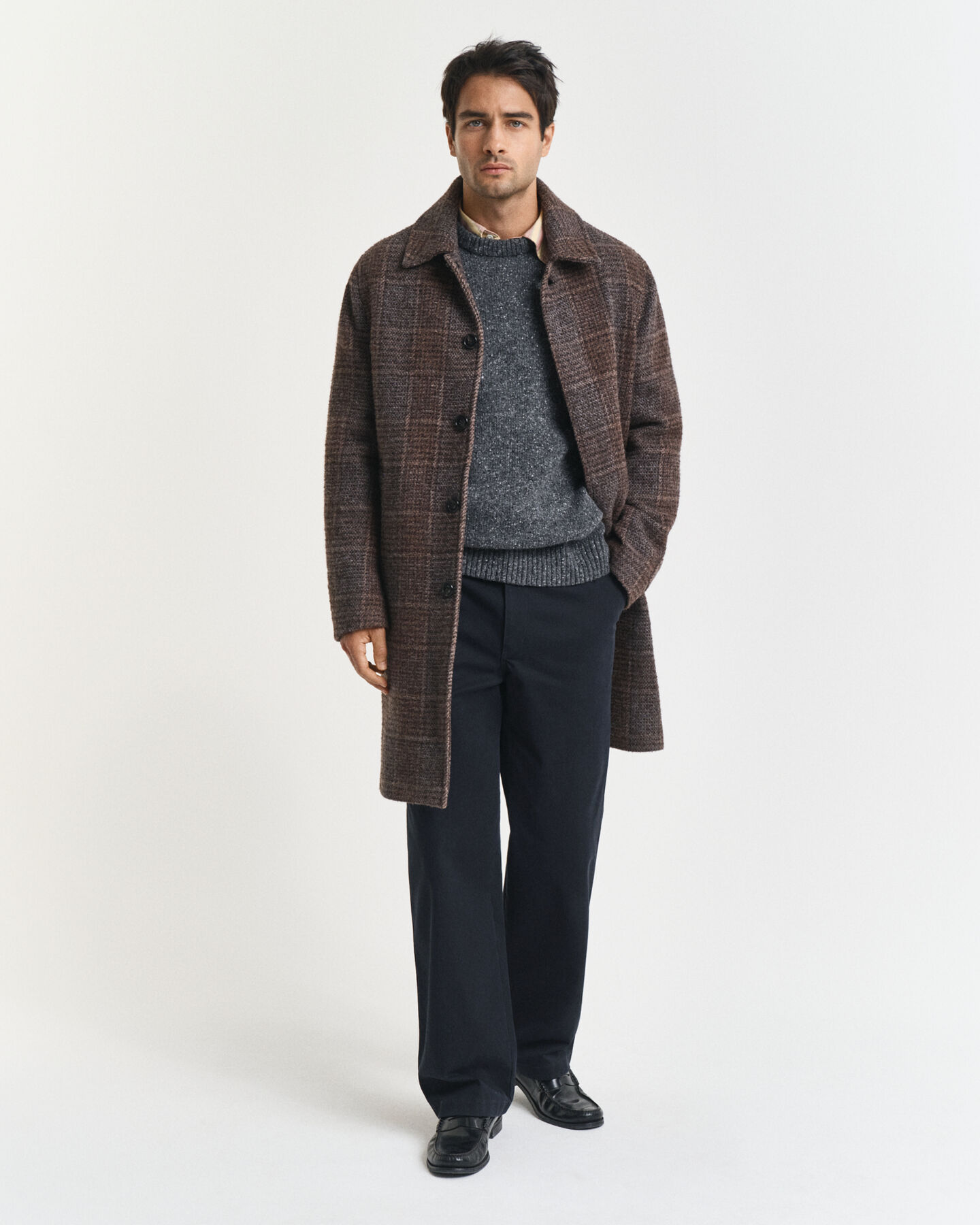 Rundhalsad tröja i ullblandning med neps