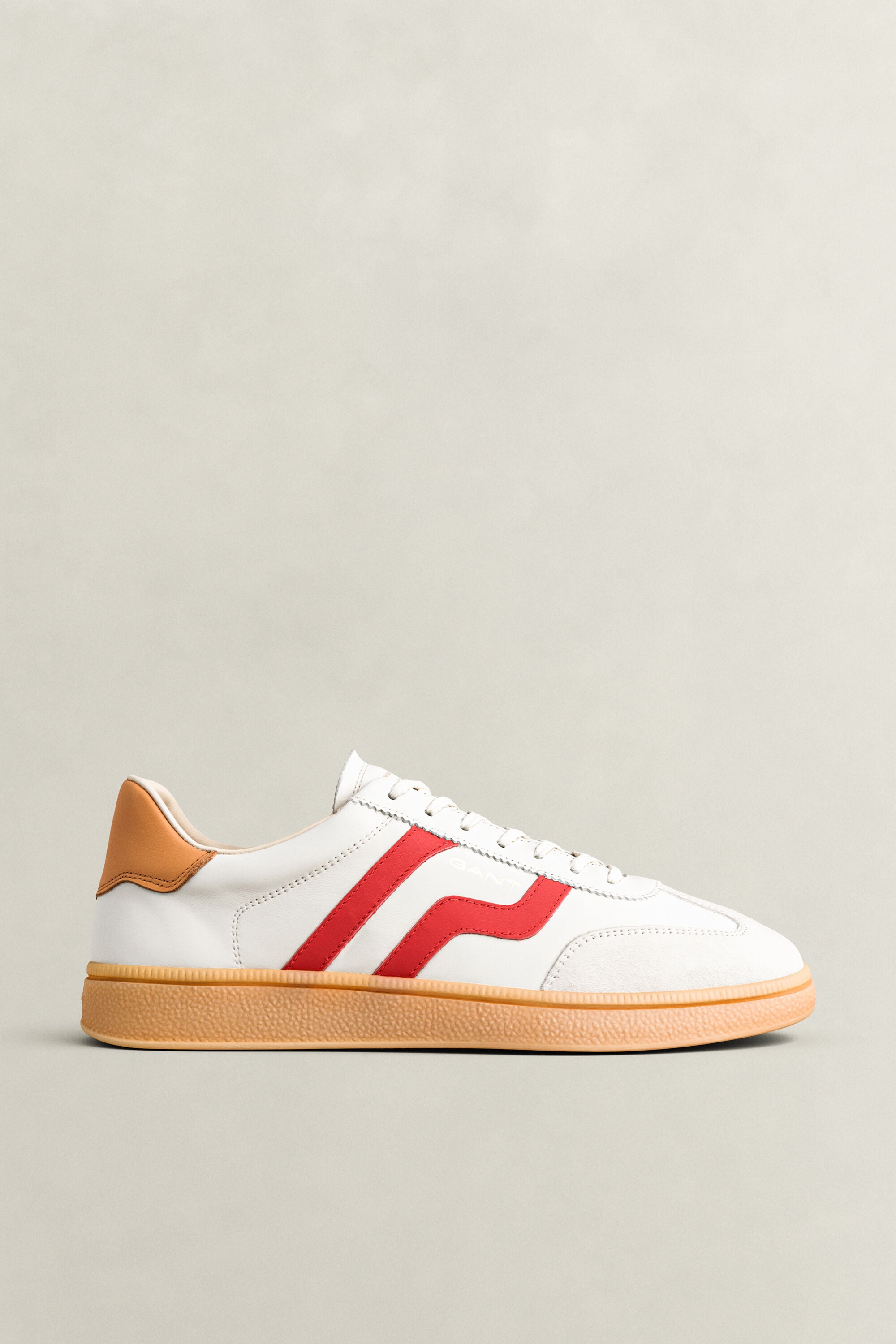 Cuzmo sneakers i läder