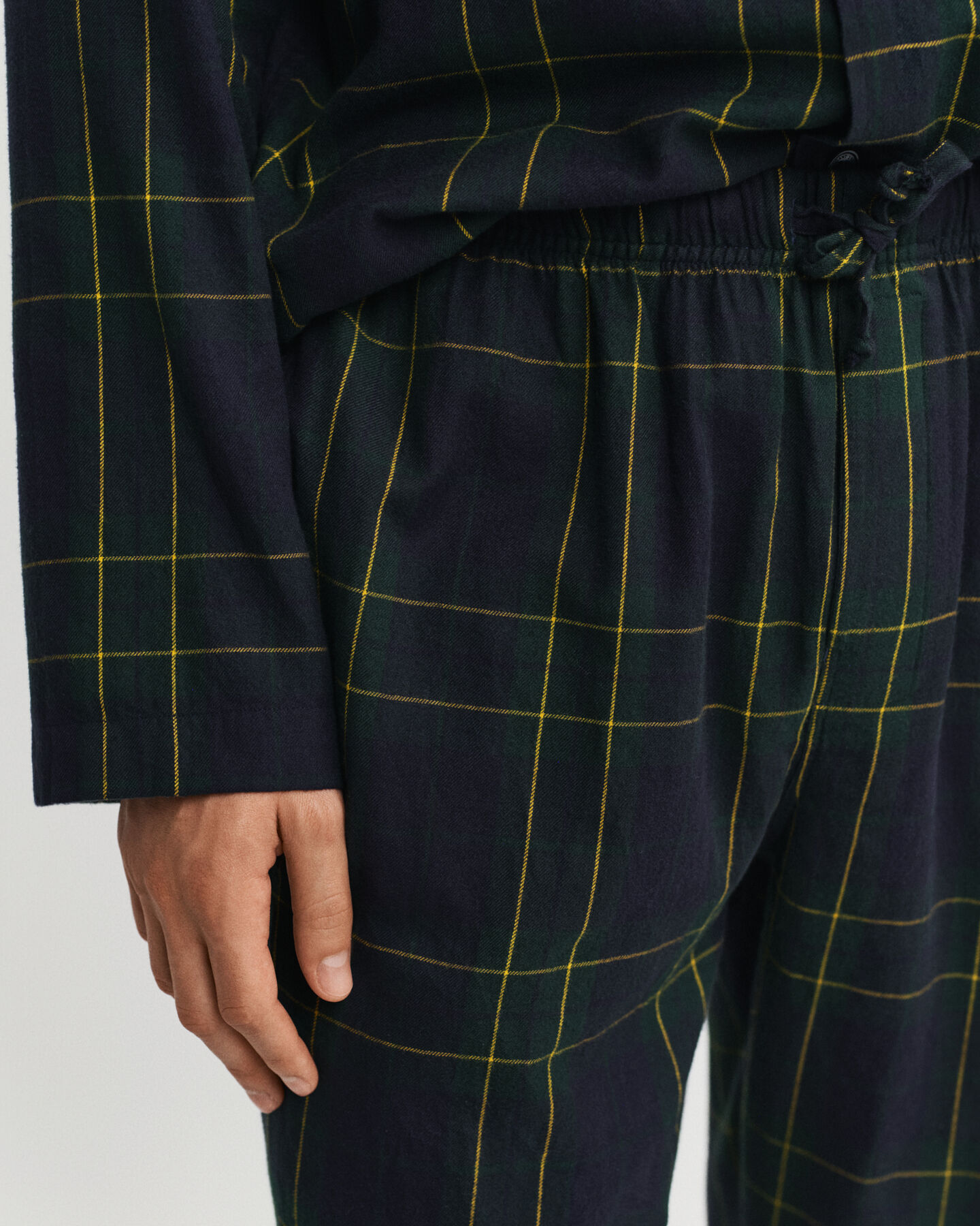 Rutig flanellpyjamas i presentförpackning