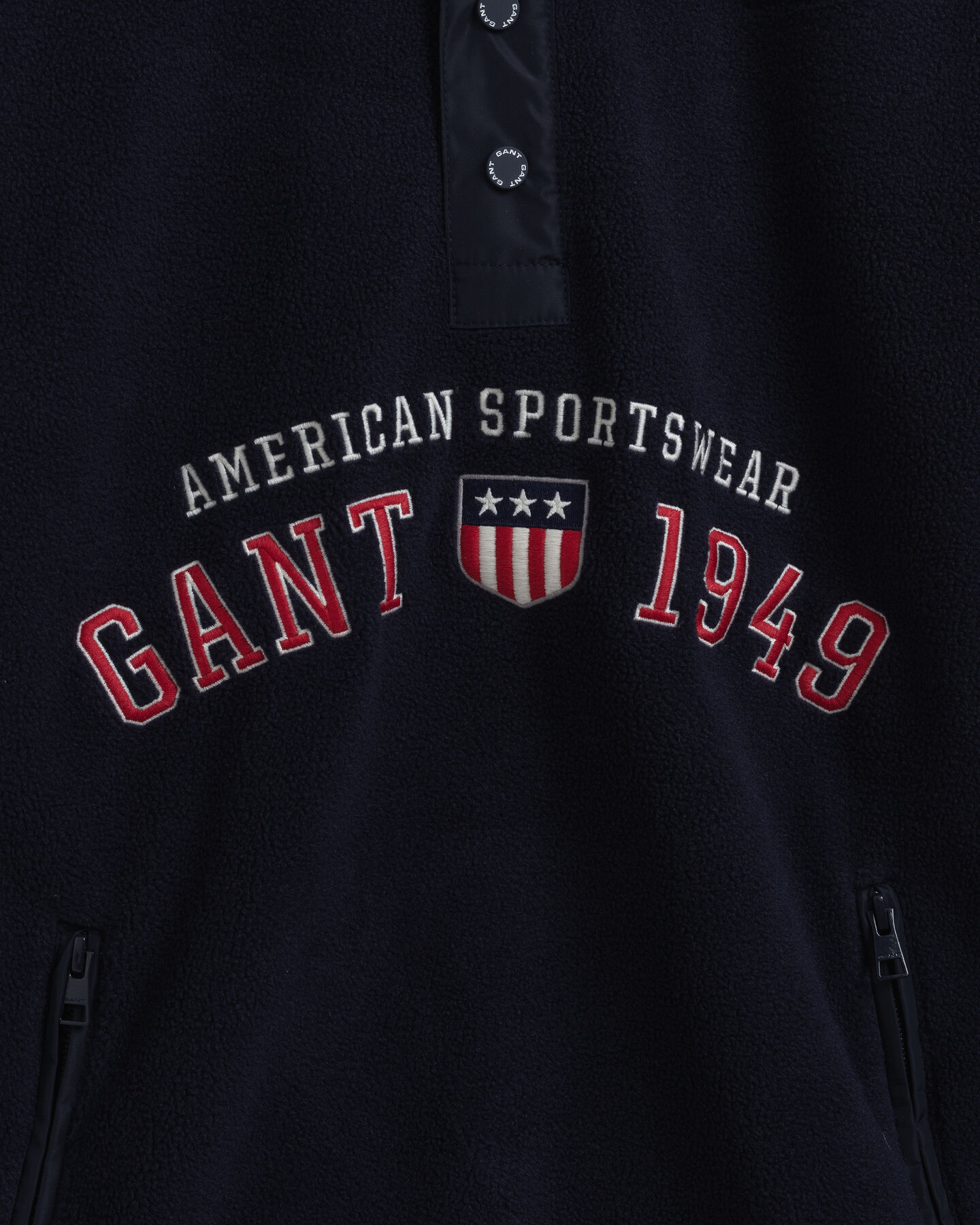 Retro Shield fleecetröja