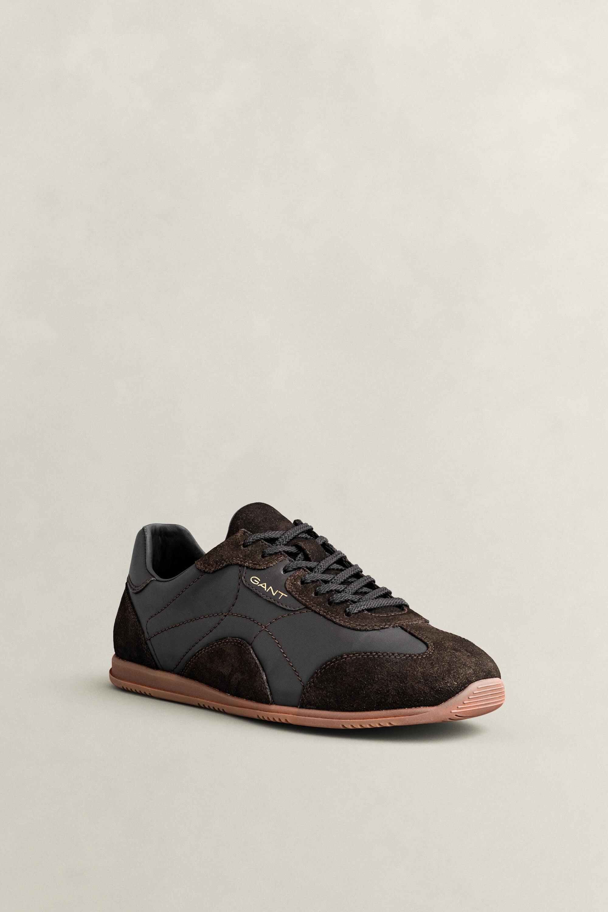 Spearclub sneakers i mocka och läder