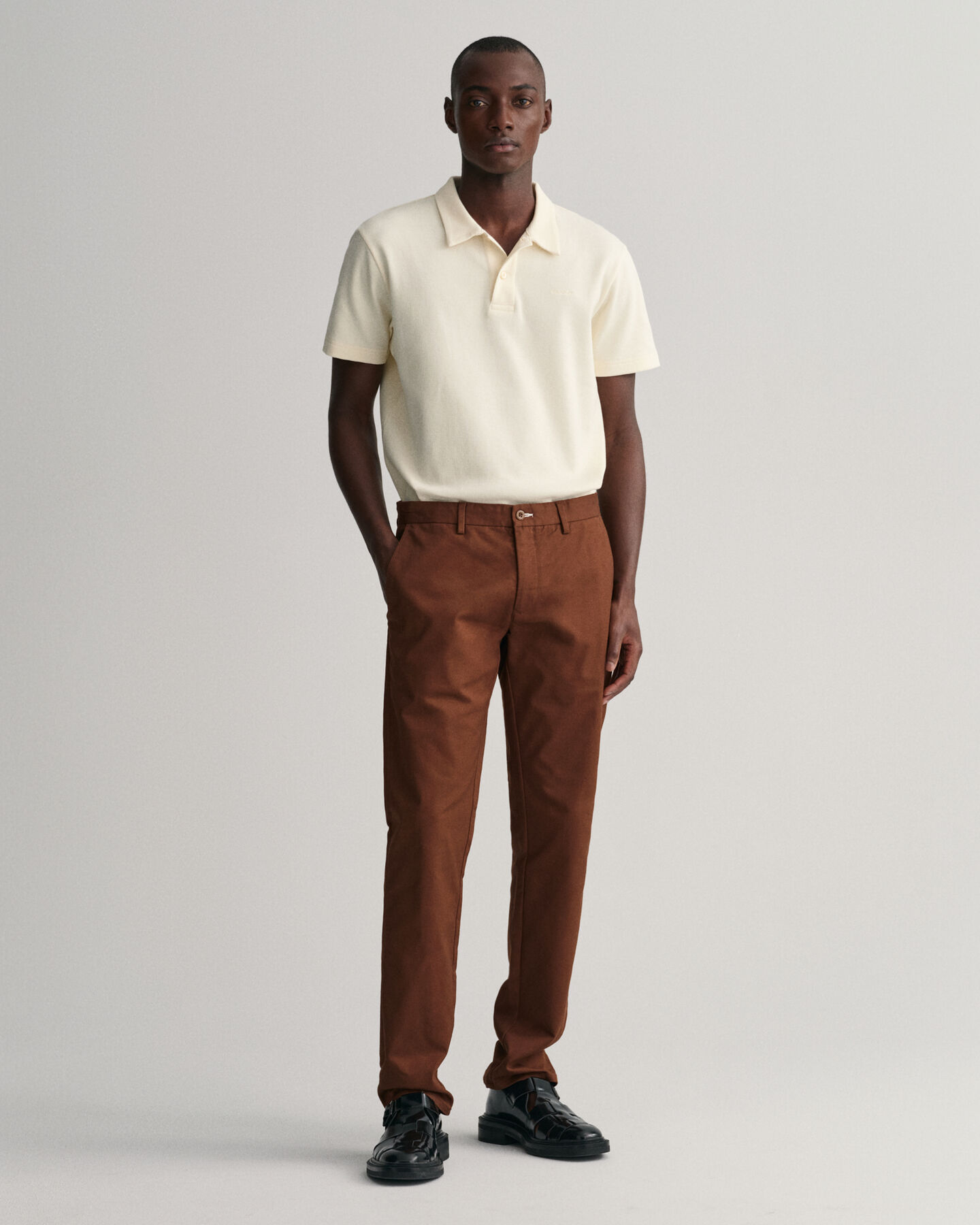 Hallden slim fit Tech Prep&trade; chinos