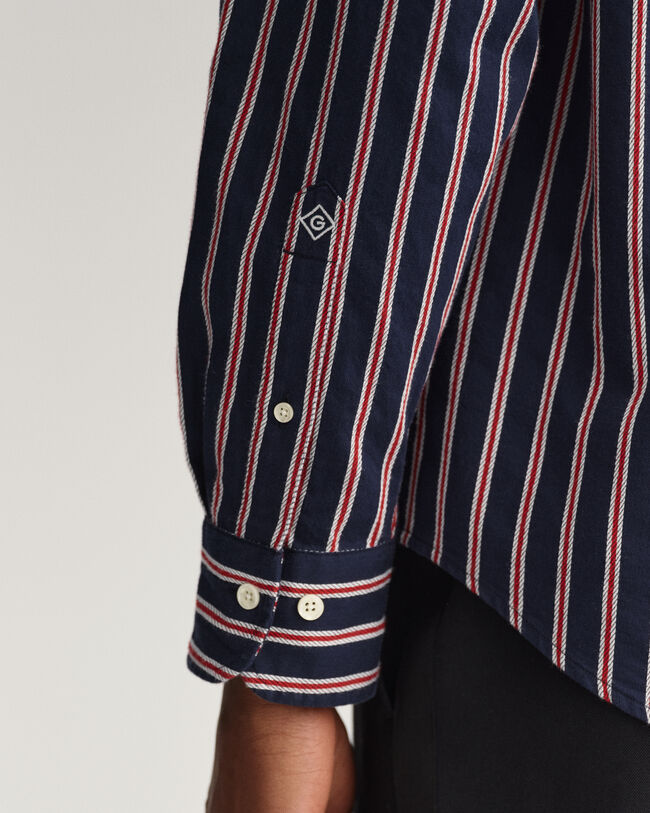 Relaxed fit dobbyvävd randig skjorta