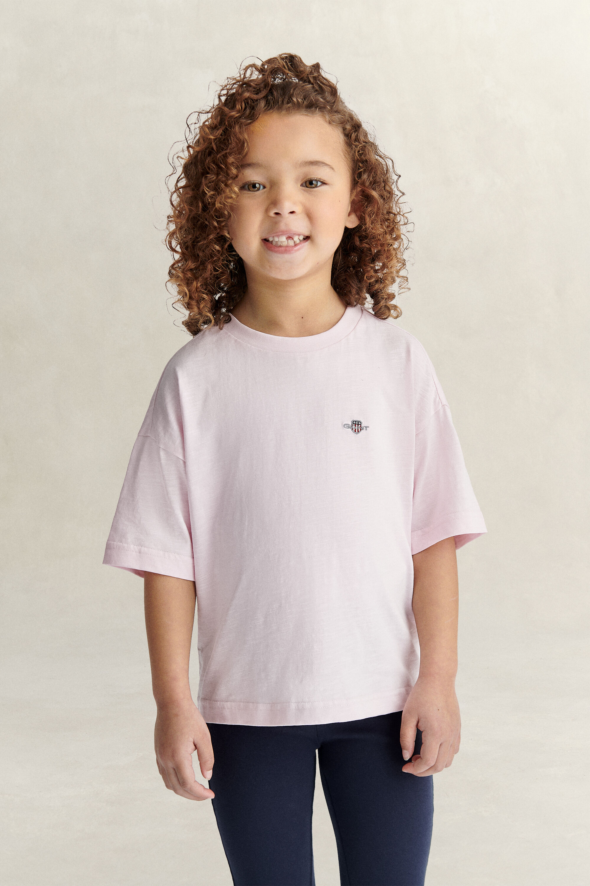 Girls T-shirt med sköldemblem