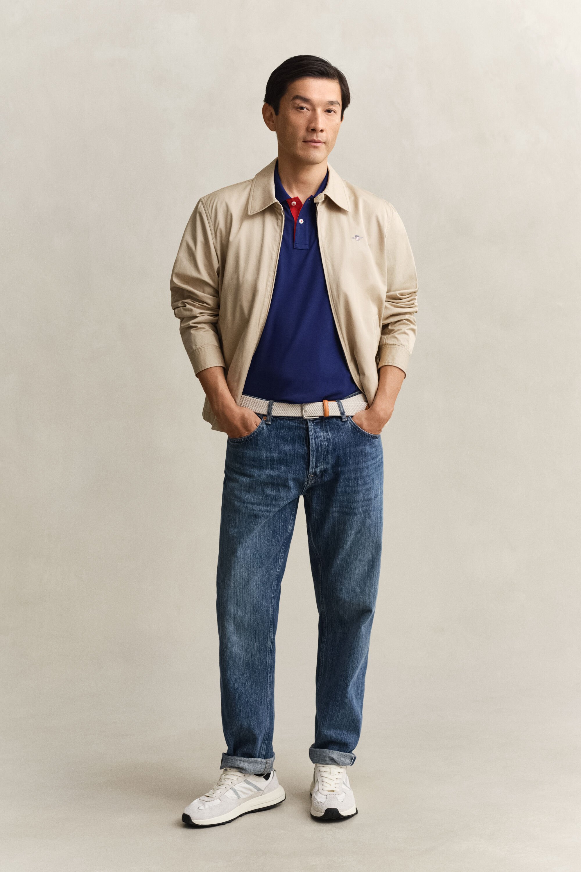 Kontrastfärgad pikétröja