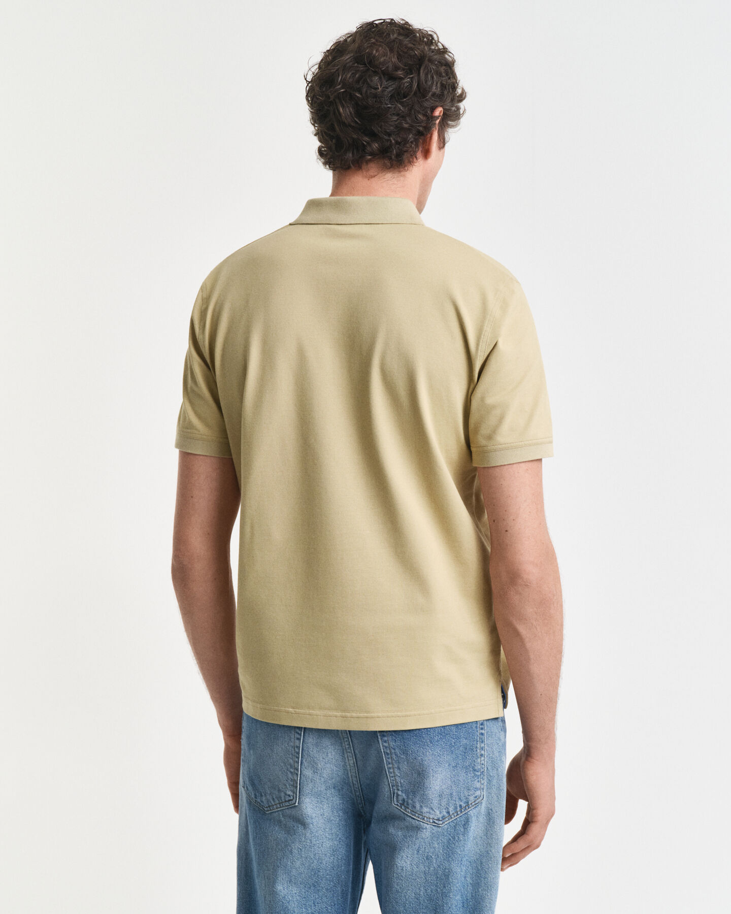 Kontrastfärgad pikétröja