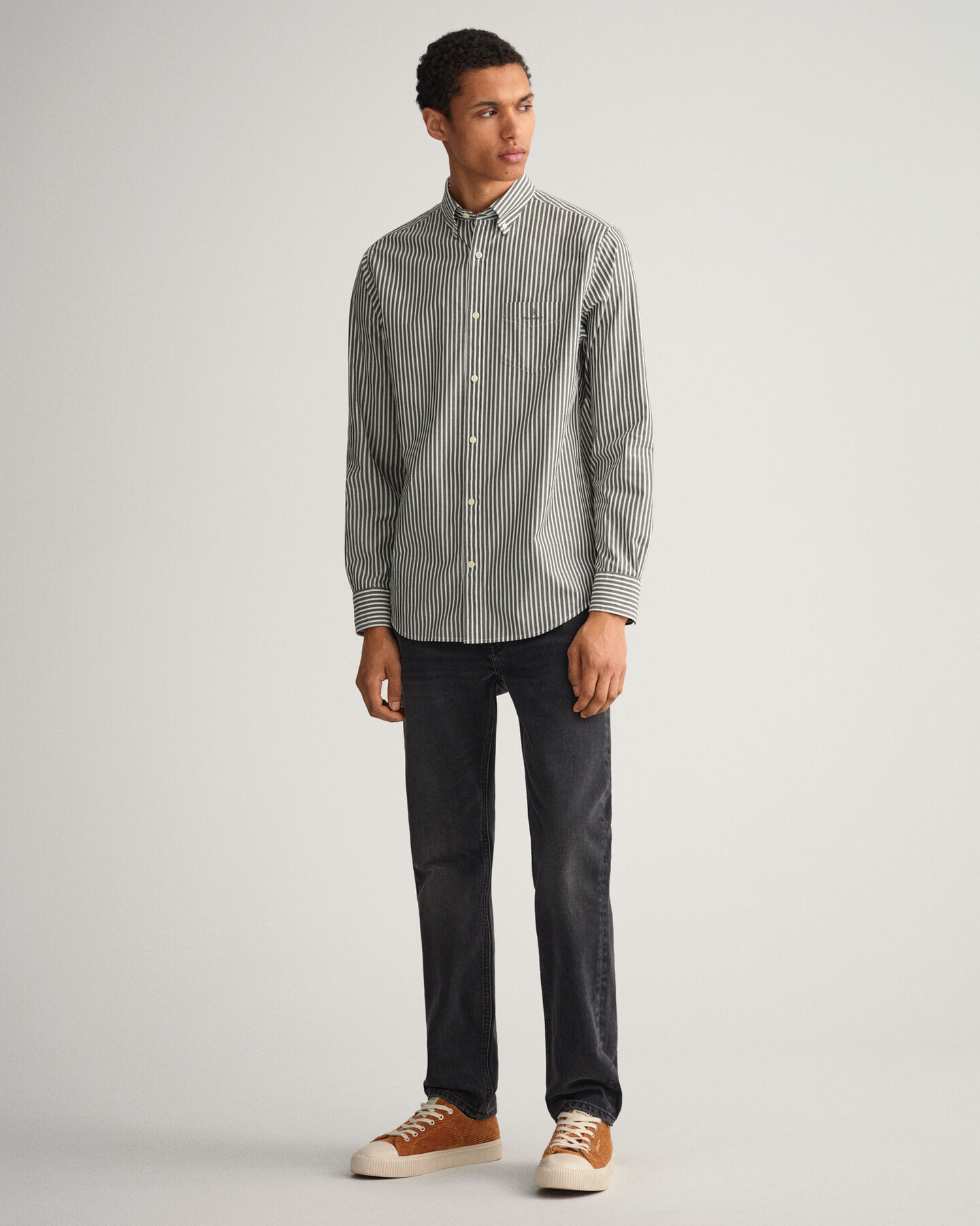 Regular fit randig poplinskjorta