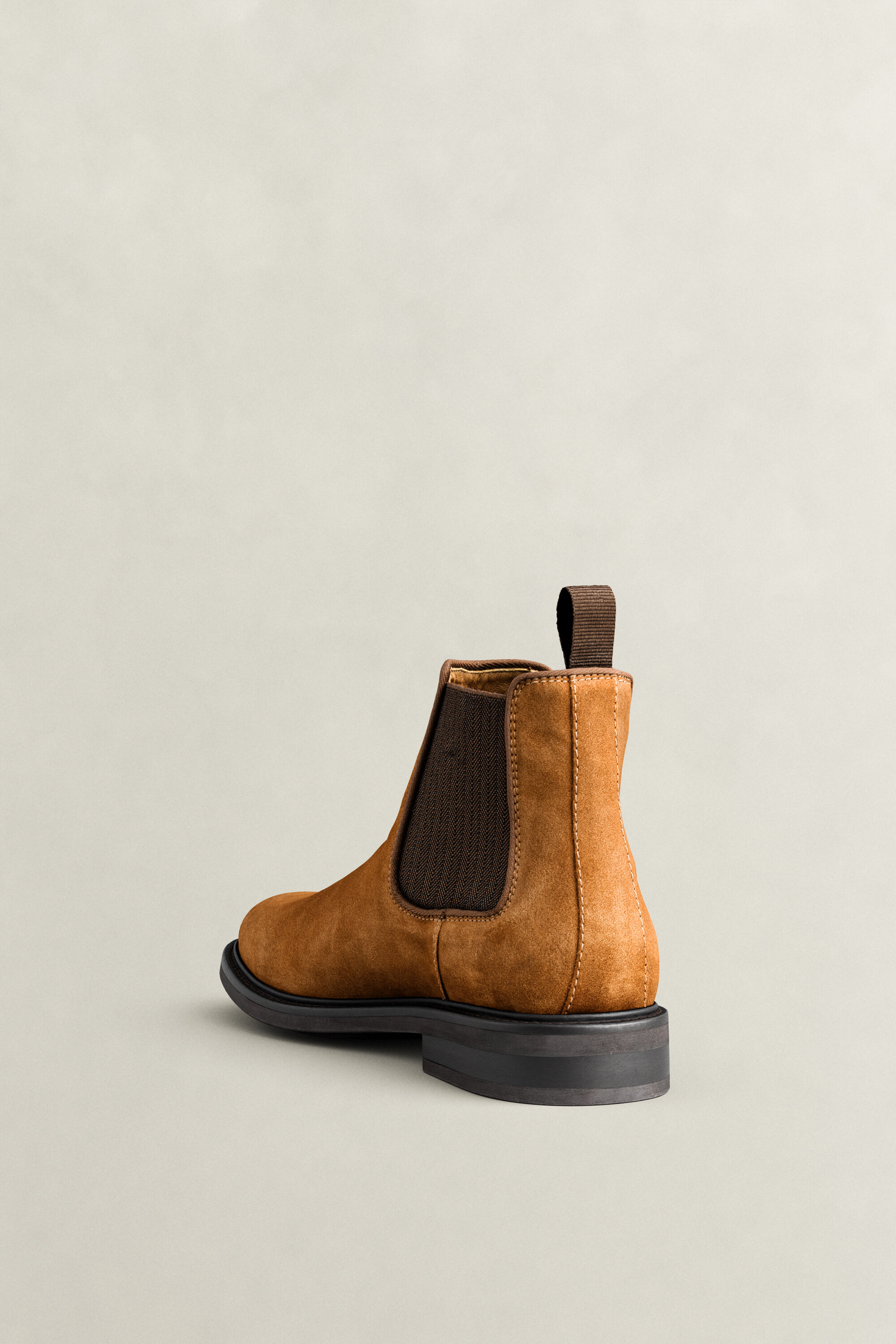 St Fairkon chelseaboots i mocka