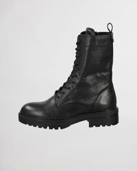 Kelliin mellanh&ouml;ga boots