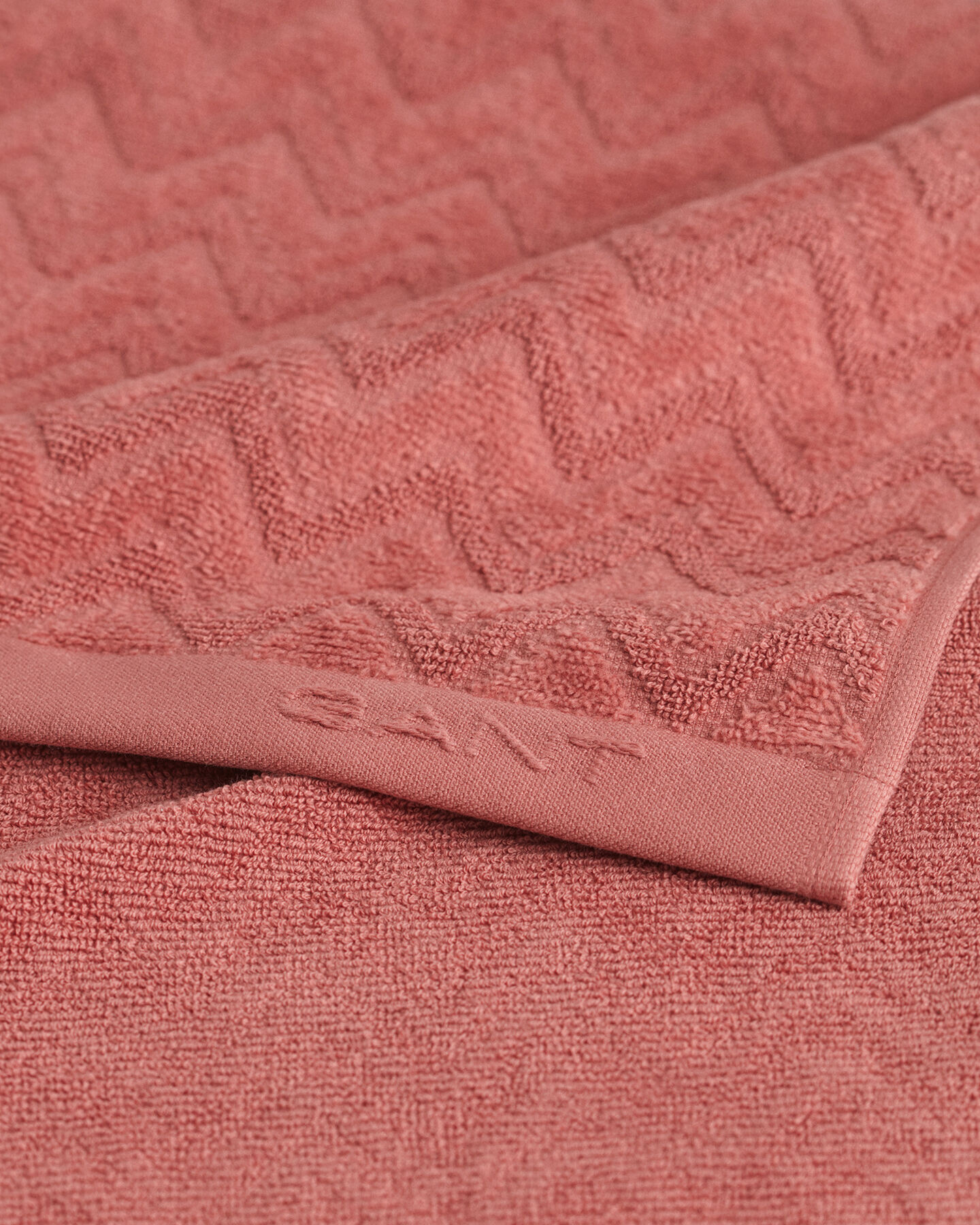 Jacquardvävd fiskbensmönstrad handduk 50 x 70