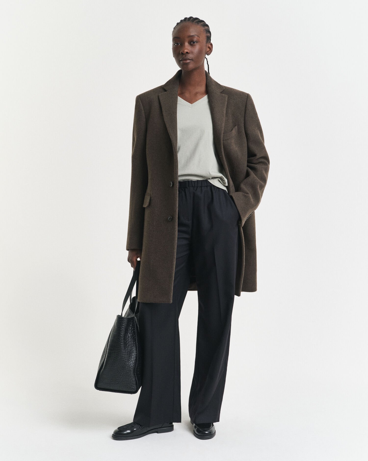 Shield V-ringad T-shirt